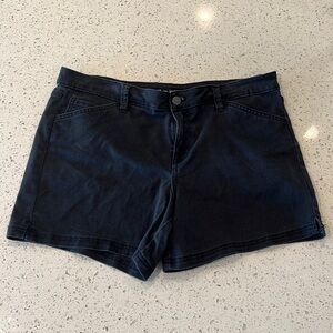 Calvin Klein Jeans Shorts Size W31